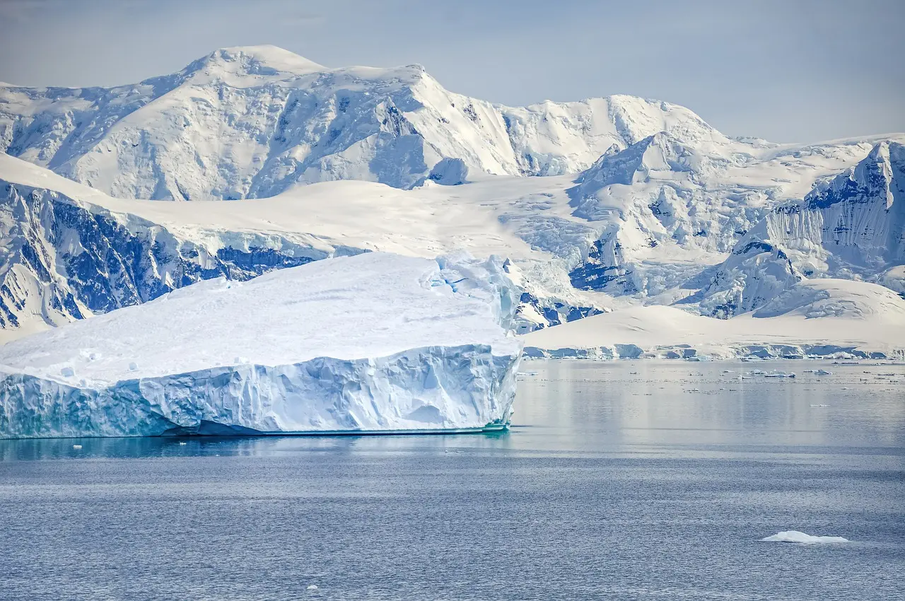 Antarctic Peninsula icebergs and glaciers - exclusive expedition tours from Chile